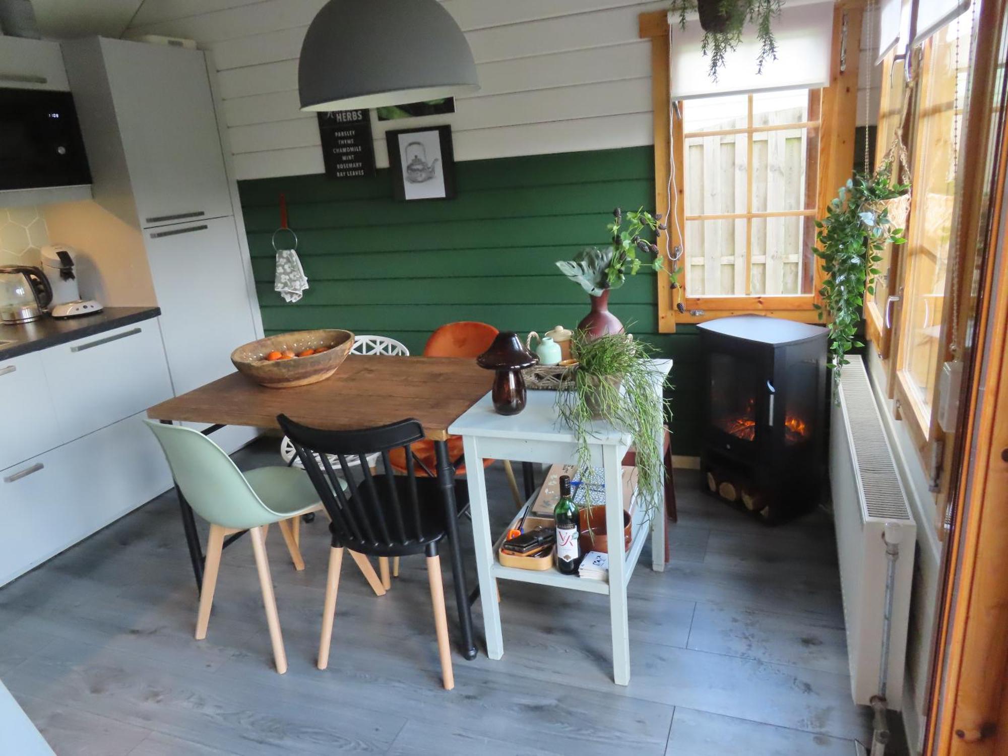 Tiny Botanic House Villa Tzummarum Bagian luar foto